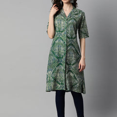 Indibelle Green Rayon Abstract Print Shrug