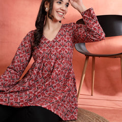 Indibelle Cotton Floral Print Empire Cut Kurti (Pink)