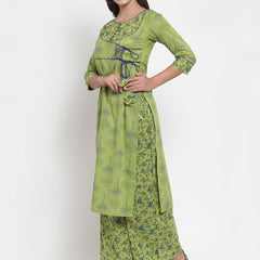 Indibelle Women Mahandi Green Cotton Floral Print Straight Kurta