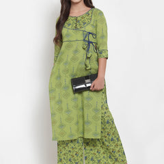 Indibelle Women Mahandi Green Cotton Floral Print Straight Kurta