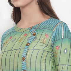 Indibelle Women Green Gold Rayon Foil Print Straight Kurta