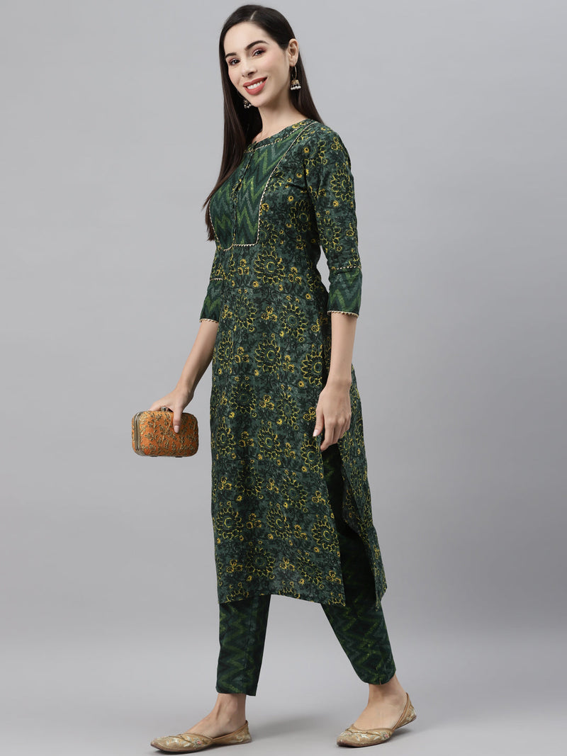 Indibelle Cotton Flat Collar Floral Print Straight Kurta (Green)
