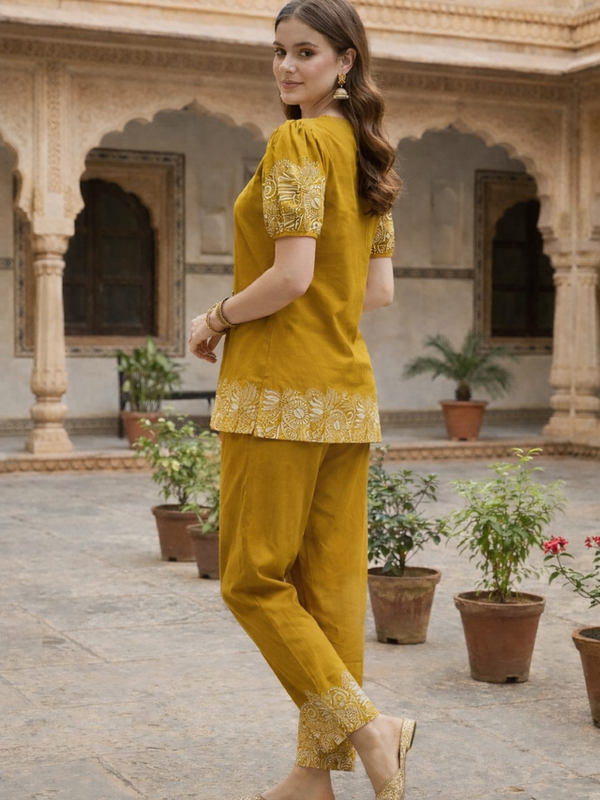 Women Mustard Printed Cotton Puff Sleeve Co-Ord Set