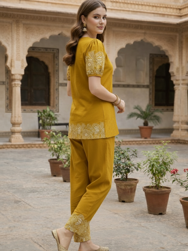 Women Mustard Printed Cotton Puff Sleeve Co-Ord Set